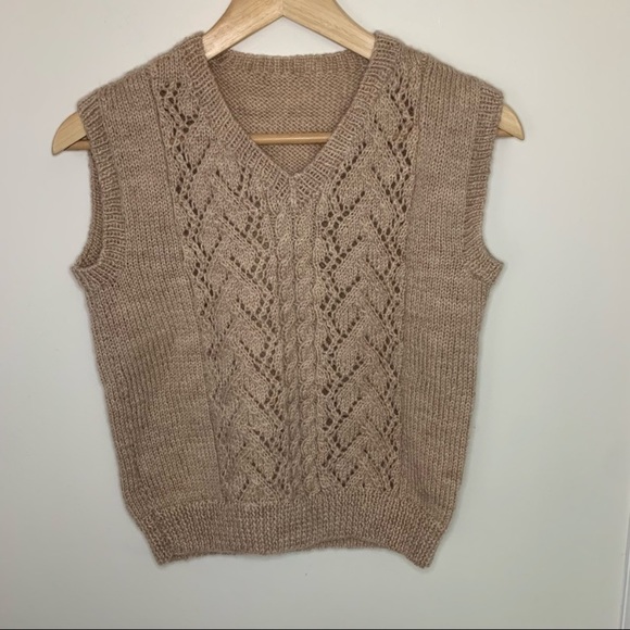 Vintage // Beige/Tan Knit Crop Vest Small - Picture 3 of 3